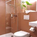 公寓式酒店 Seeger Living Premium Downtown 4*
