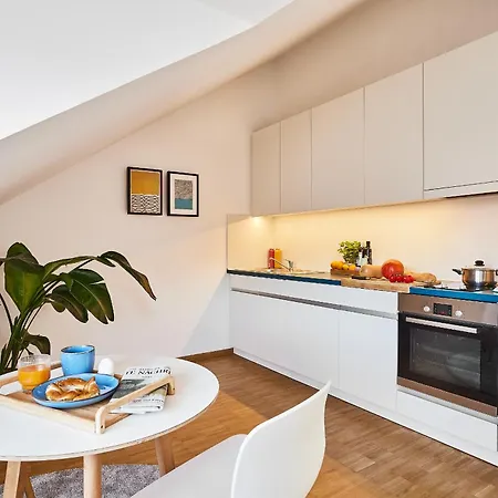 Aparthotel Seeger Living Premium Downtown 4*