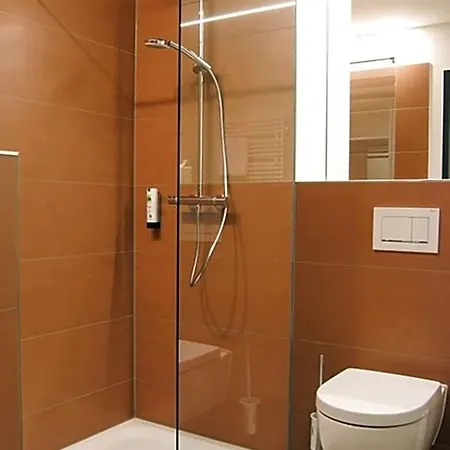 Seeger Living Premium Downtown Aparthotel 4*