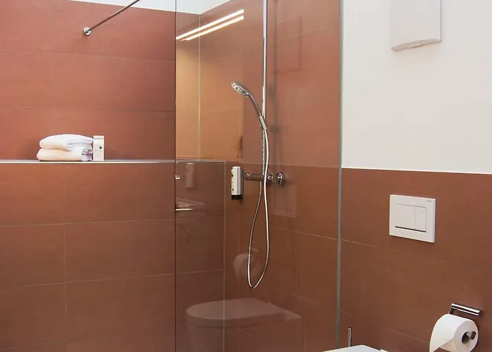 Seeger Living Premium Downtown 4*